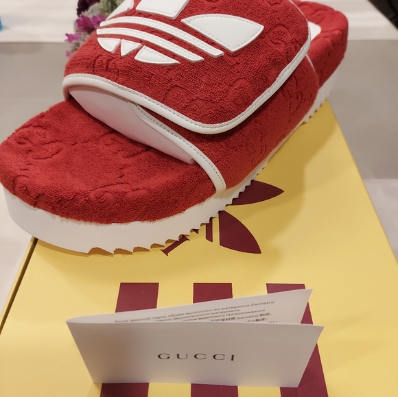Gucci x Adidas Slides - Picture 5 of 8